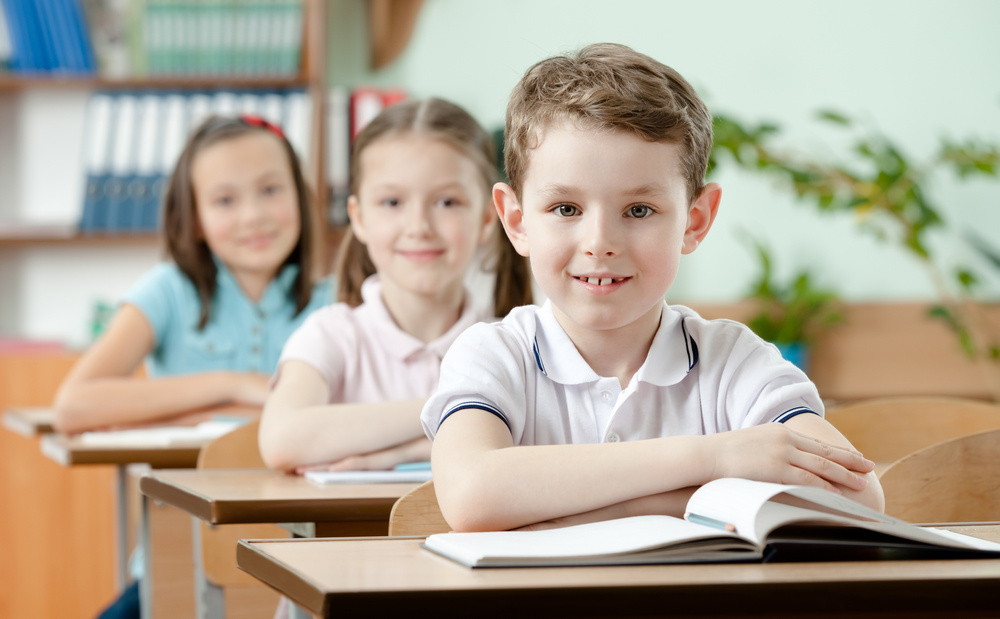 Etiqueta para los alumnos de las clases de primaria: reglas y principios de comportamiento